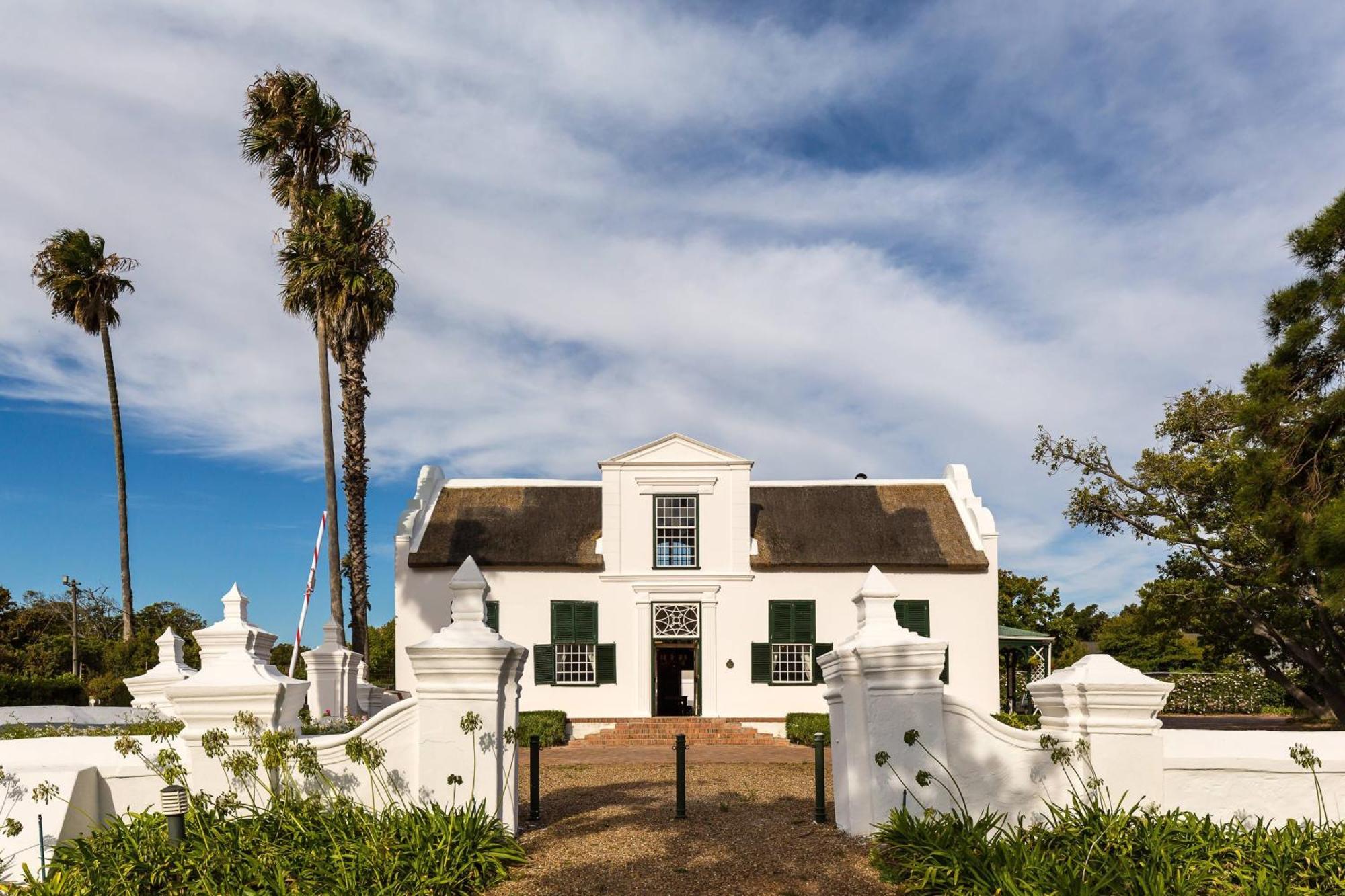 Protea Hotel By Marriott Cape Town Mowbray Eksteriør billede