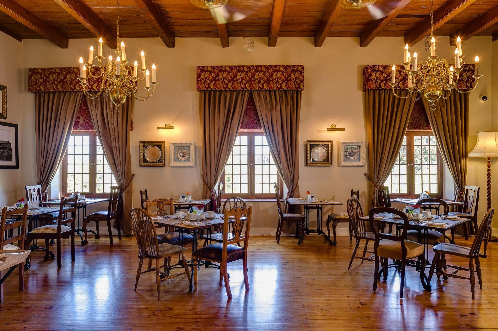 Protea Hotel By Marriott Cape Town Mowbray Eksteriør billede